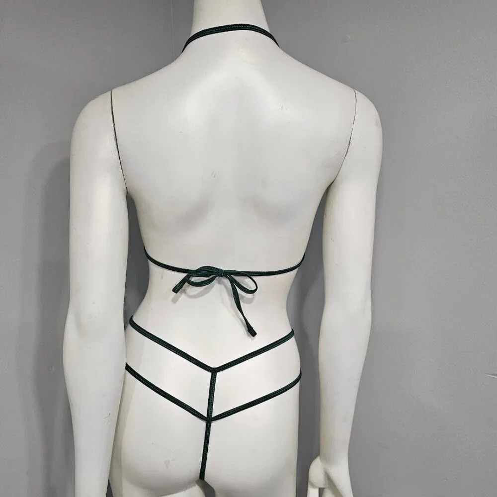 Heart Ring Linked Cut Out Backless Halter Teddy Bodysuit - Picture 4 of 4